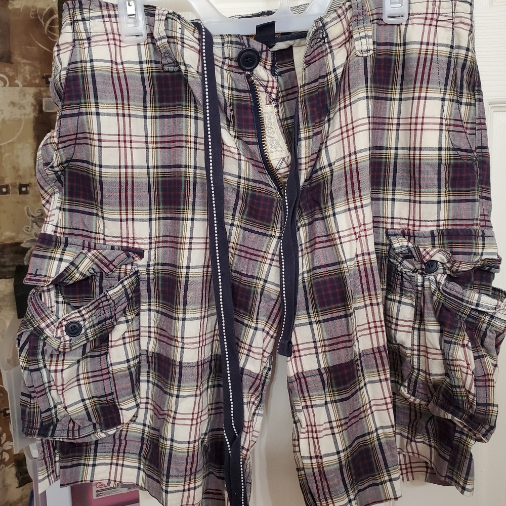 Daniel Cremieux Men's cargo shorts